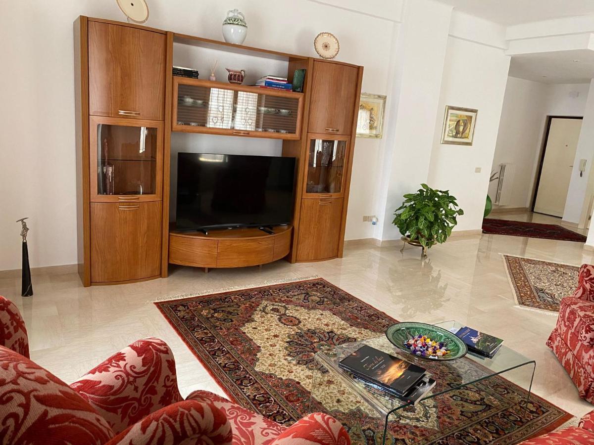 Вилла Interno13Бари Экстерьер фото
